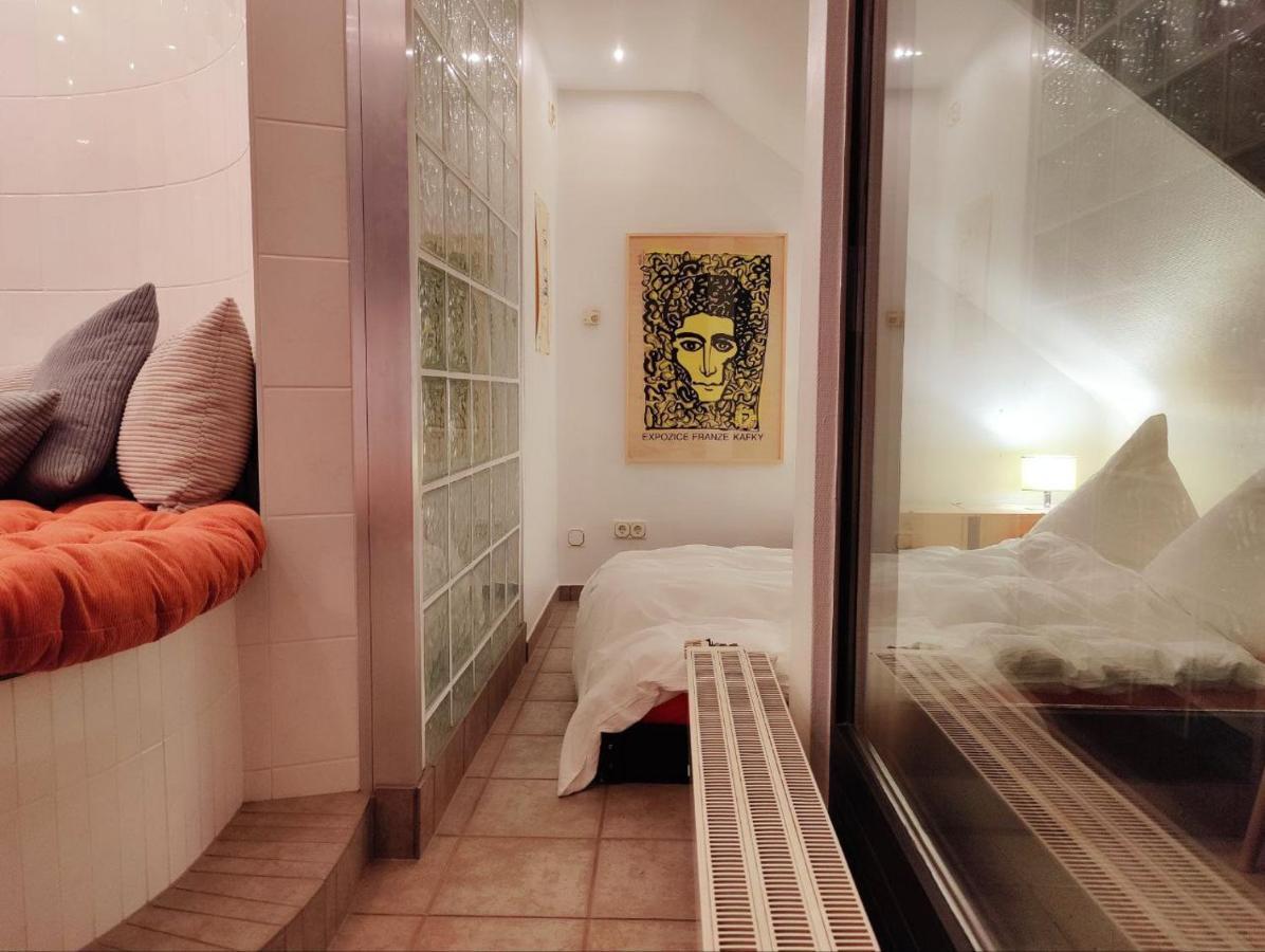Spacious & Comfortable Guestrooms W Private Bathrooms Near Koelnmesse & Lanxess Arena, Free Parking, Highspeed Wifi Ngoại thất bức ảnh